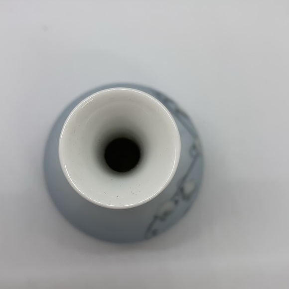 Bing & Grondahl Kjobenhavn Denmark LILY OF THE VALLEY bud vase - Picture 5 of 7